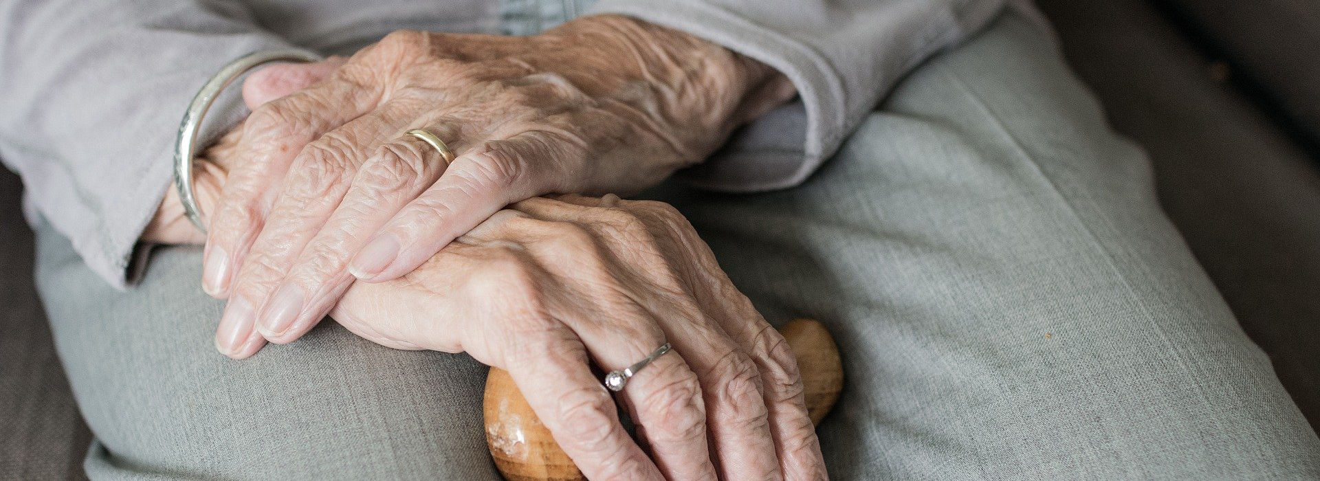pflege-mit-herz-ellerbrock-vertrauen pflege-mit-herz-ellerbrock-vertrauen